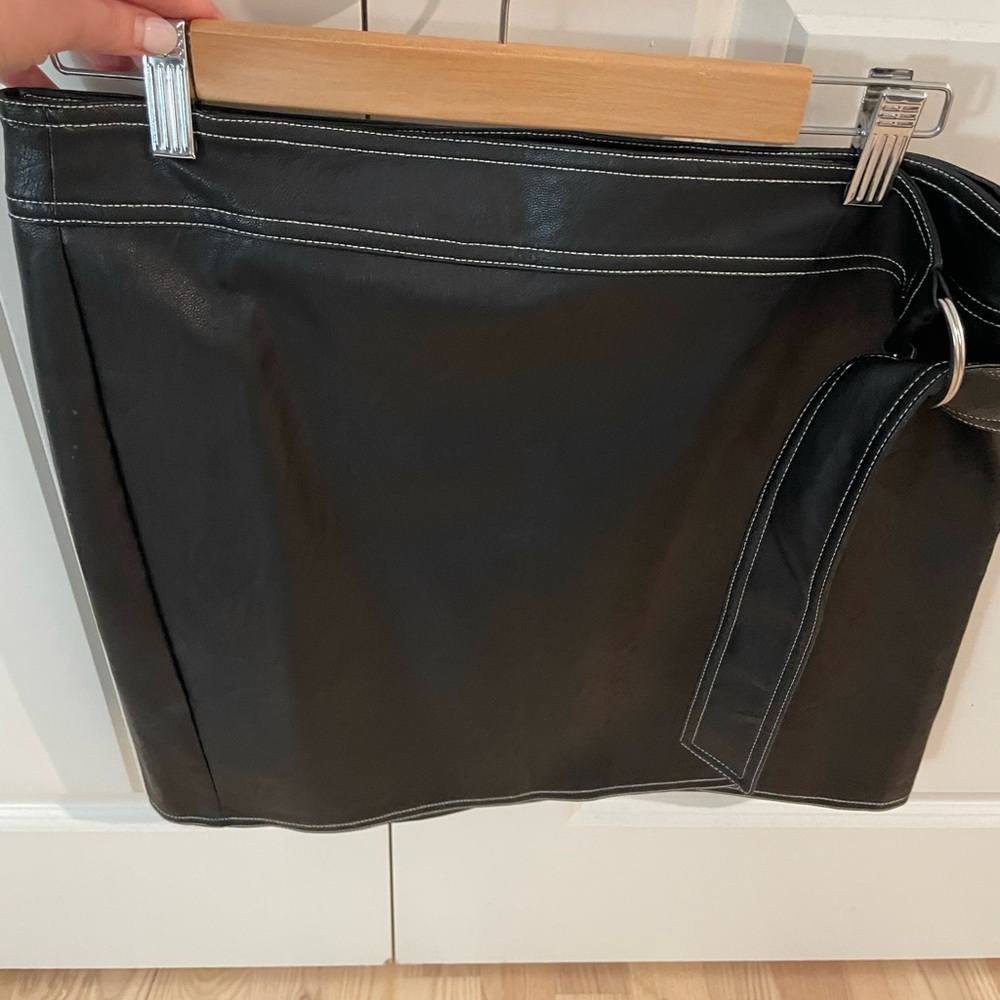 Black Leather Skirt with Stitching